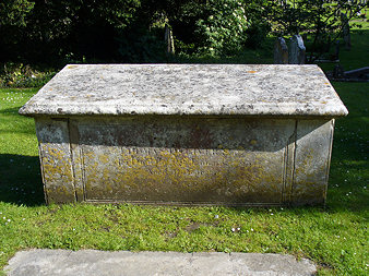 Olliver tomb north side 1726 inscription. In Memory of  /  THOMAS OLLIVER Sen.  /  who Died the (1st) January 1726  /  Aged (5)6 Years  /